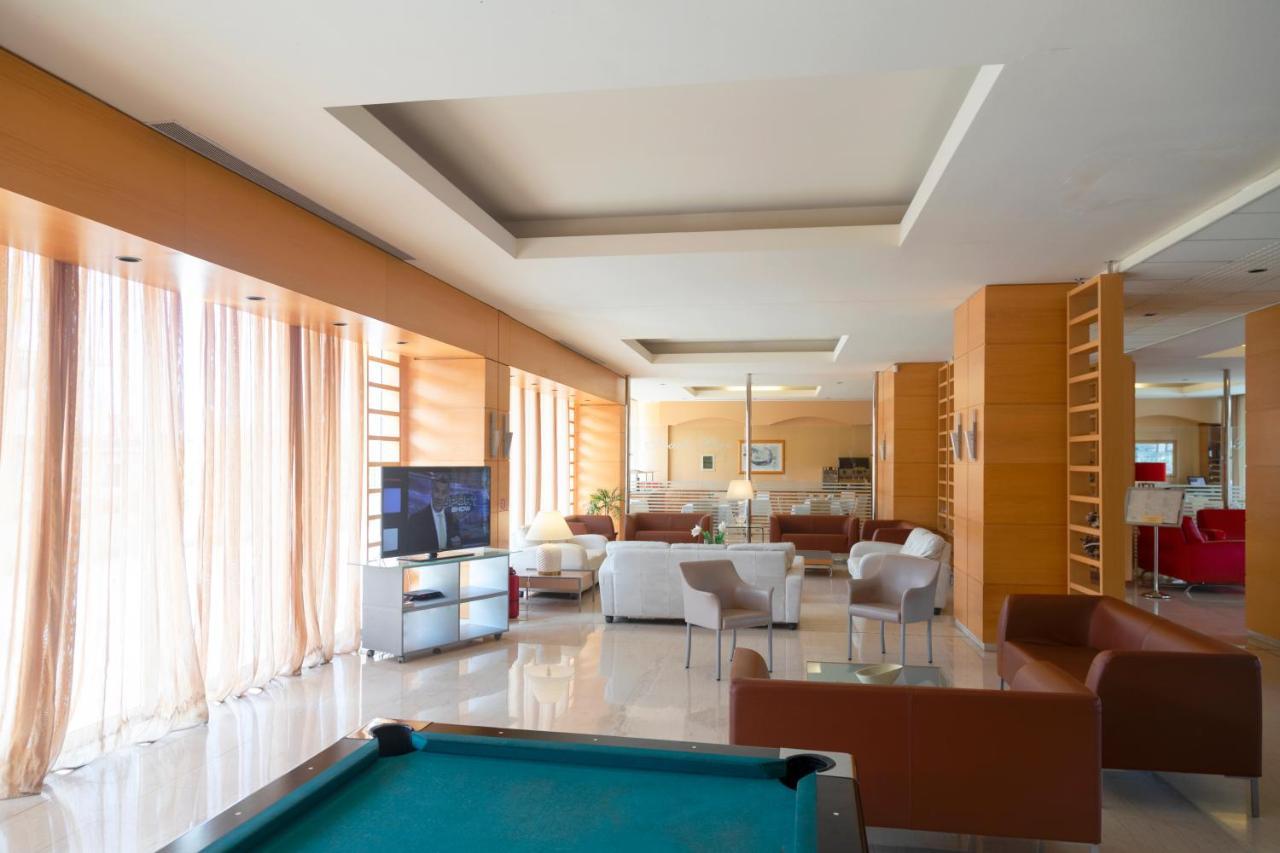 Lejlighedshotel Athineon 4*